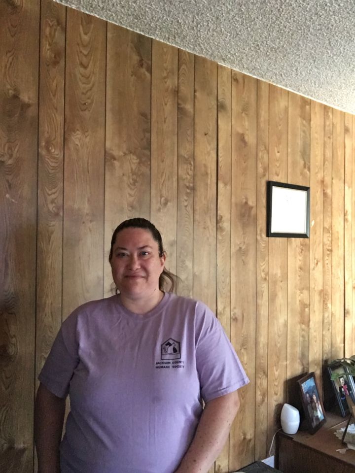 Amy Prior, Online Pet Advocate