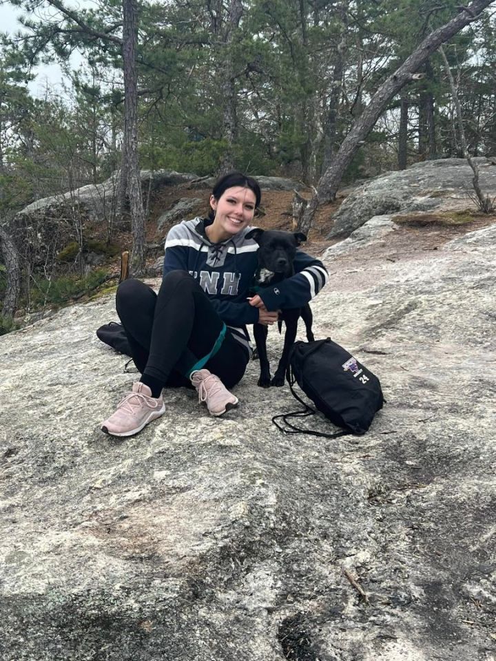 Mitzi *HERE IN NH* 3